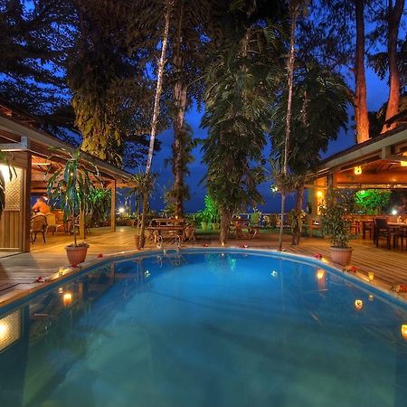 Walindi Plantation Resort Кимбе Экстерьер фото